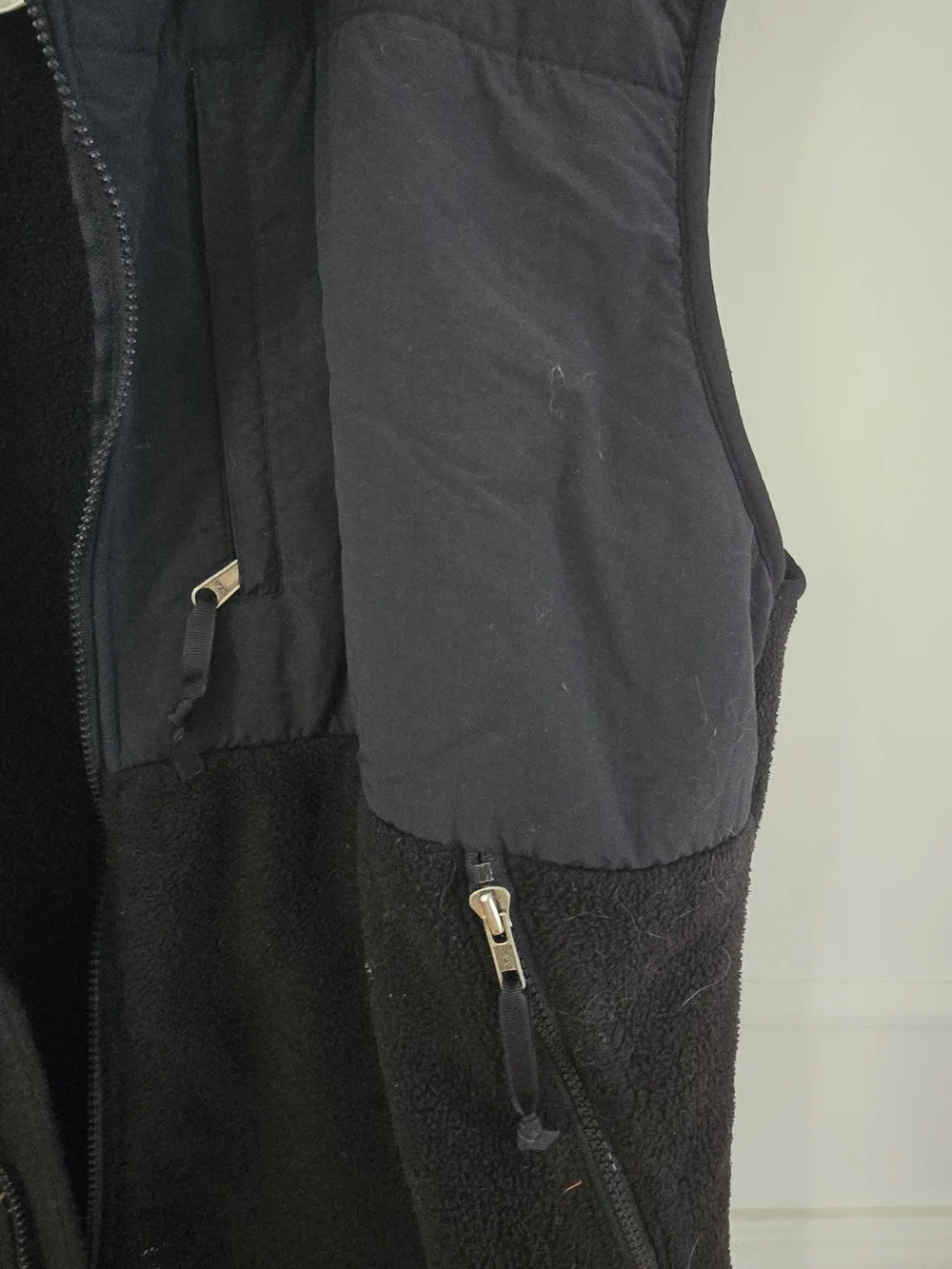 The North Face Black Two-Tone Fleece Vest